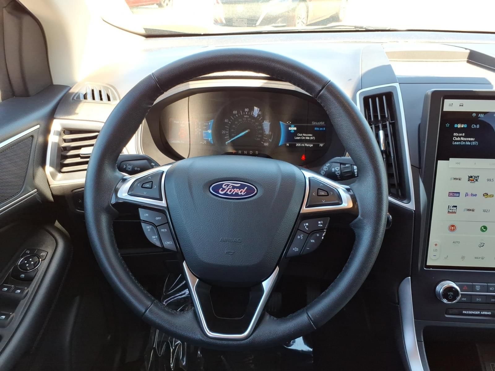 Used 2024 Ford Edge SEL AWD/4WD image 25