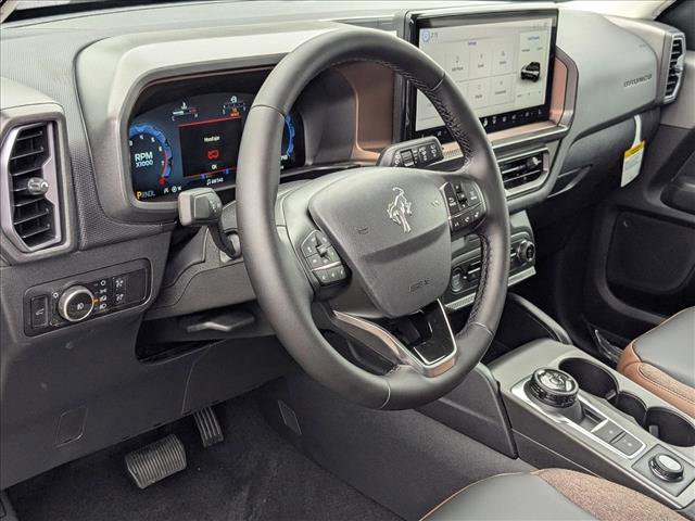 New 2025 Ford Bronco Sport Outer Banks image 3