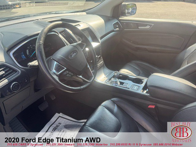 Used 2020 Ford Edge Titanium w/ Equipment Group 301A AWD/4WD image 9