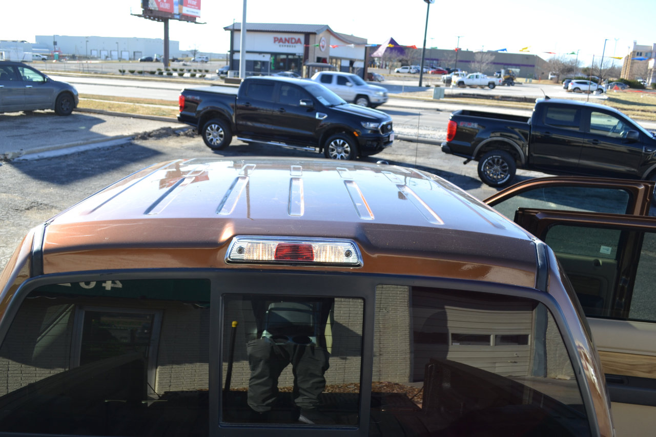 Used 2011 Ford F150 Lariat w/ Lariat Chrome Pkg image 8