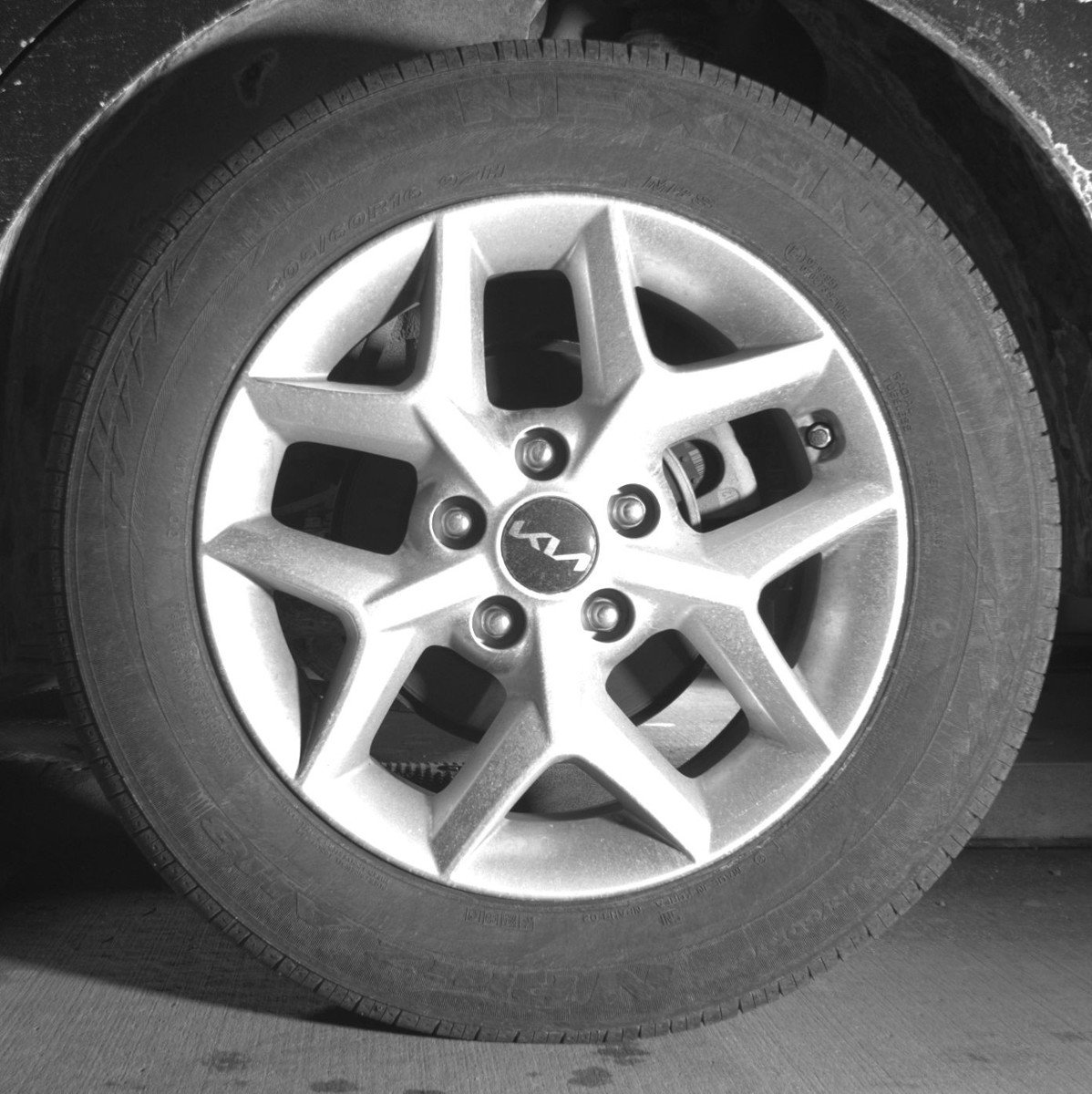 Used 2025 Kia Soul LX w/ LX Technology Package image 14