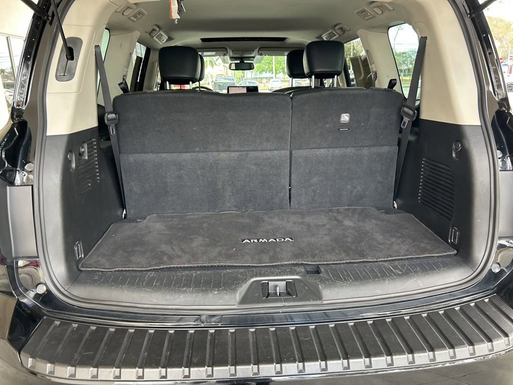 Used 2022 Nissan Armada SL w/ Captain's Chairs Package image 42