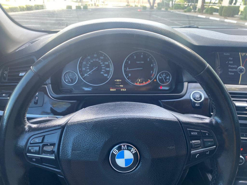 Used 2012 BMW 528i xDrive Sedan AWD/4WD image 11