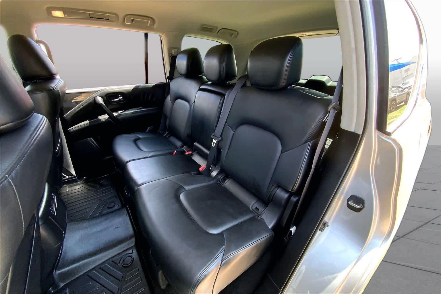 Used 2022 Nissan Armada SV RWD image 21