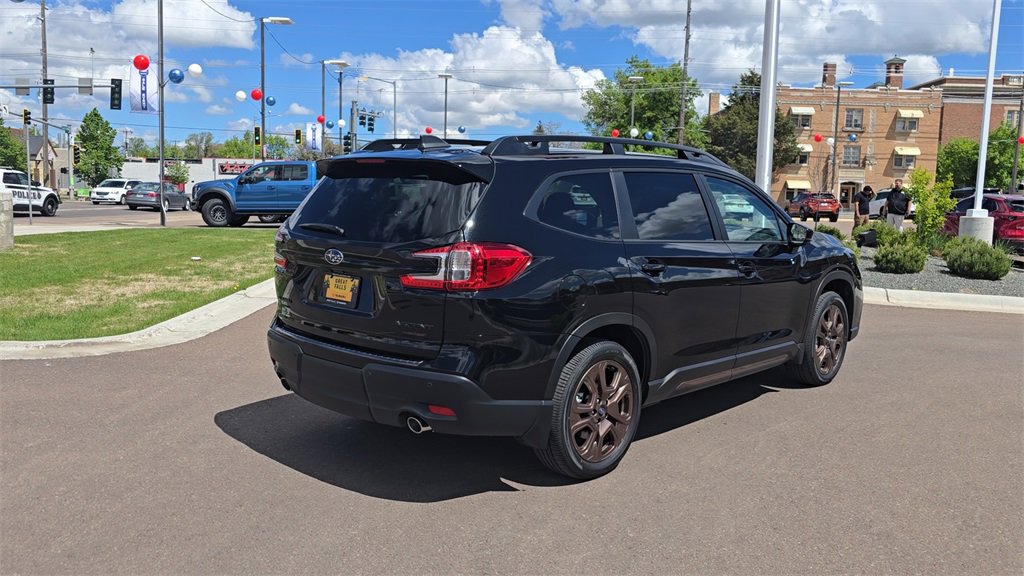 Used 2025 Subaru Ascent Bronze Edition image 5