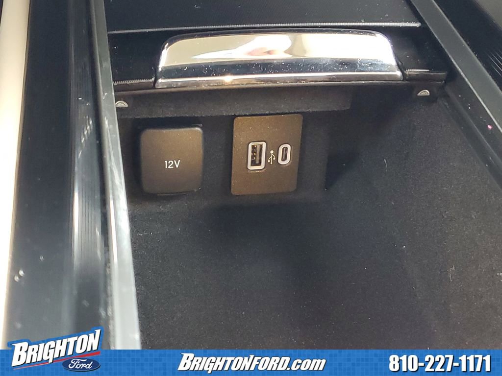 Used 2020 Lincoln Corsair Reserve w/ Elements Package image 29