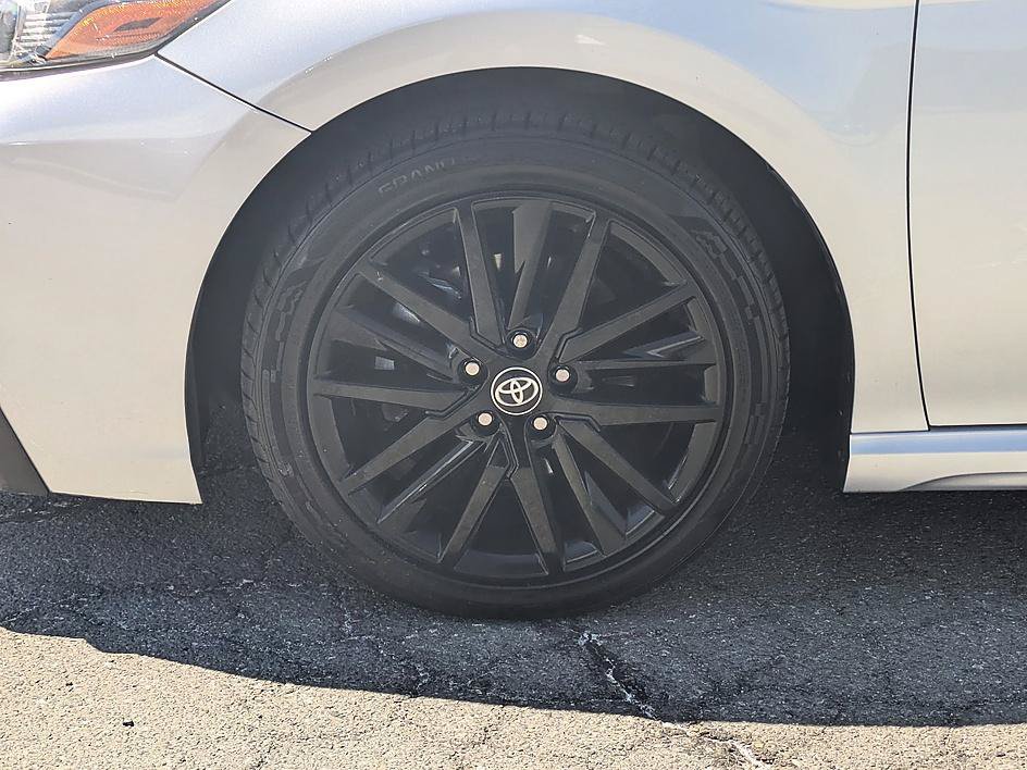 Used 2024 Toyota Camry SE FWD image 10