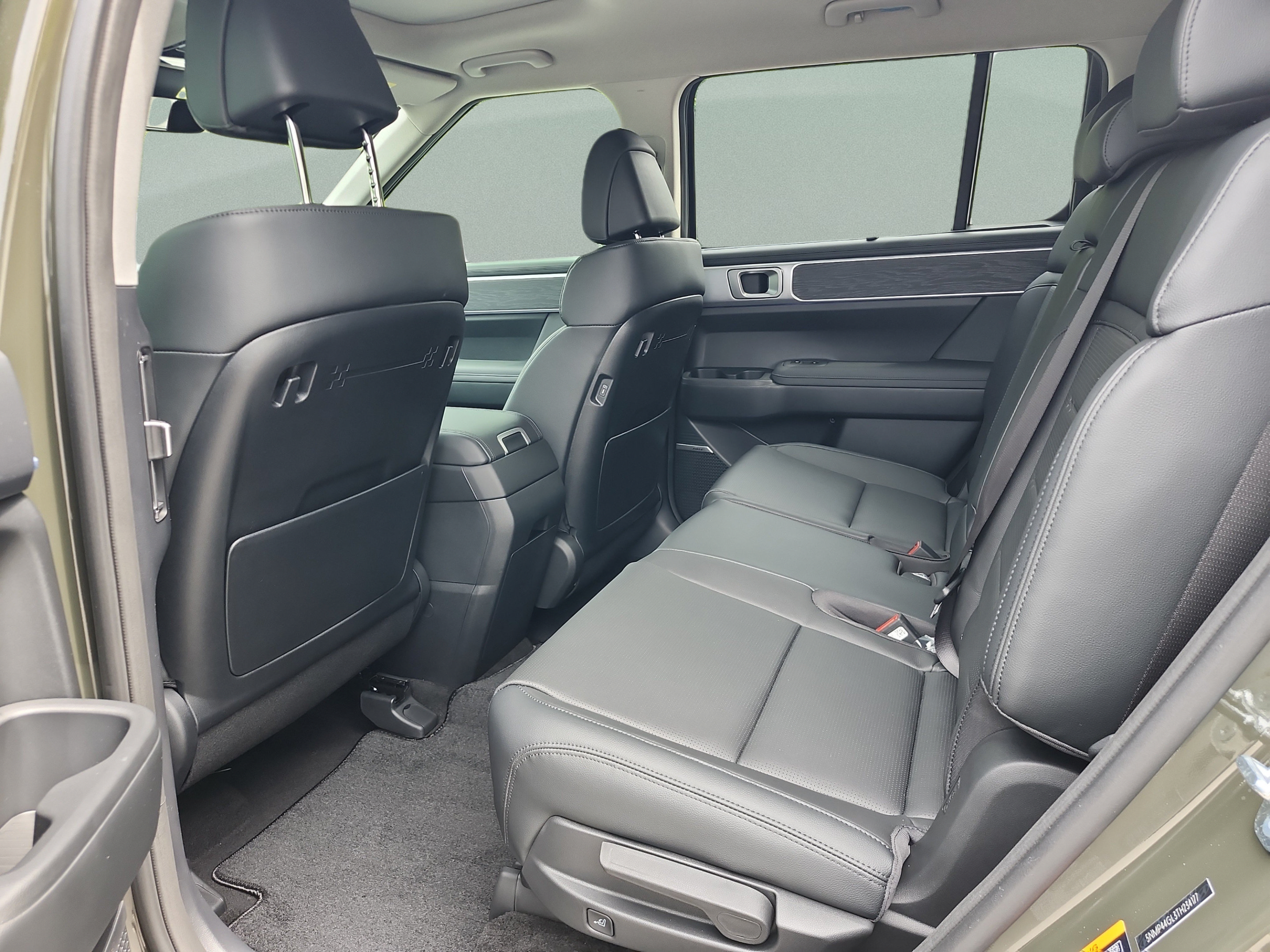 New 2026 Hyundai Santa Fe Limited FWD image 17