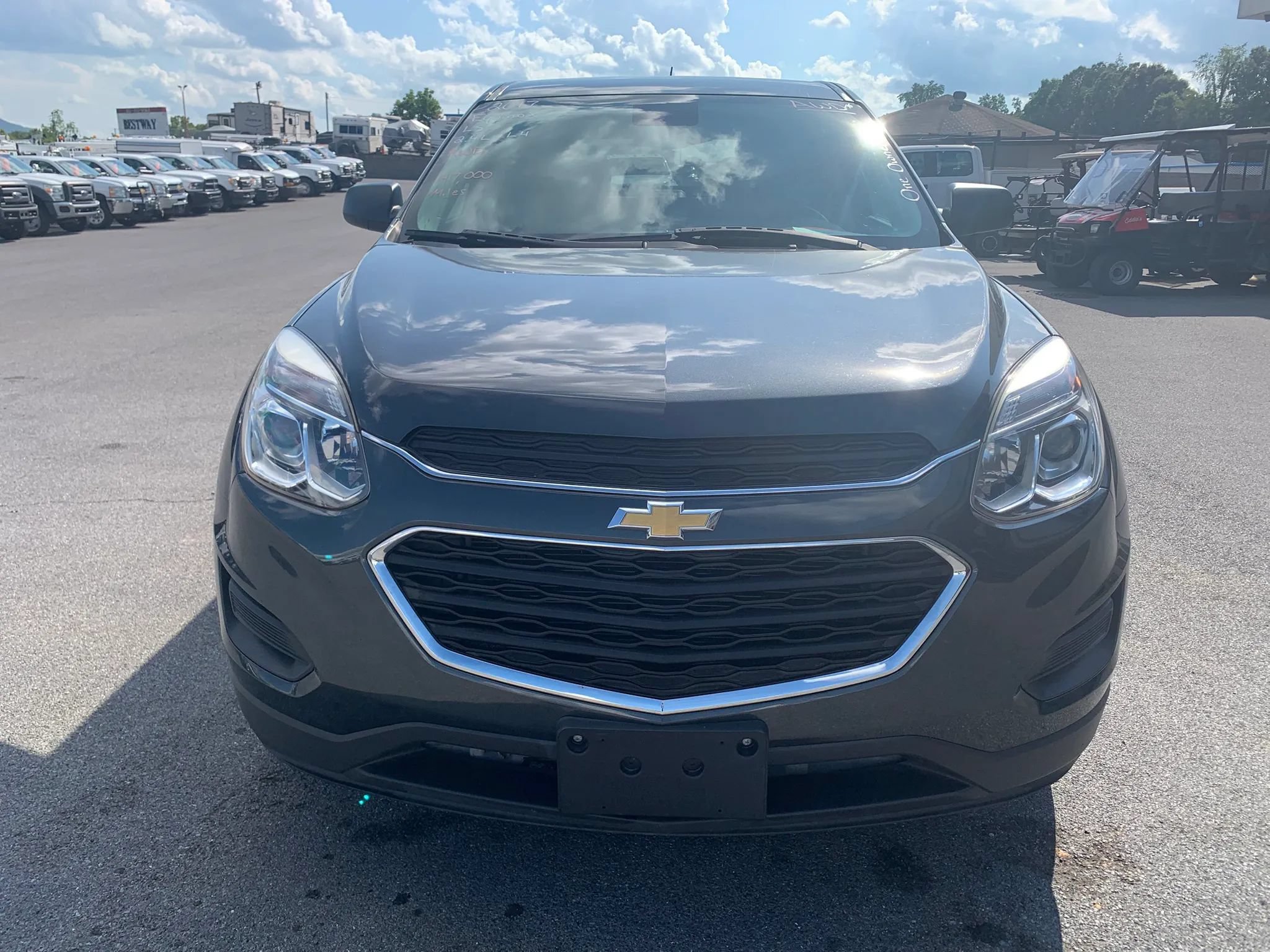 Used 2017 Chevrolet Equinox LS AWD/4WD image 2