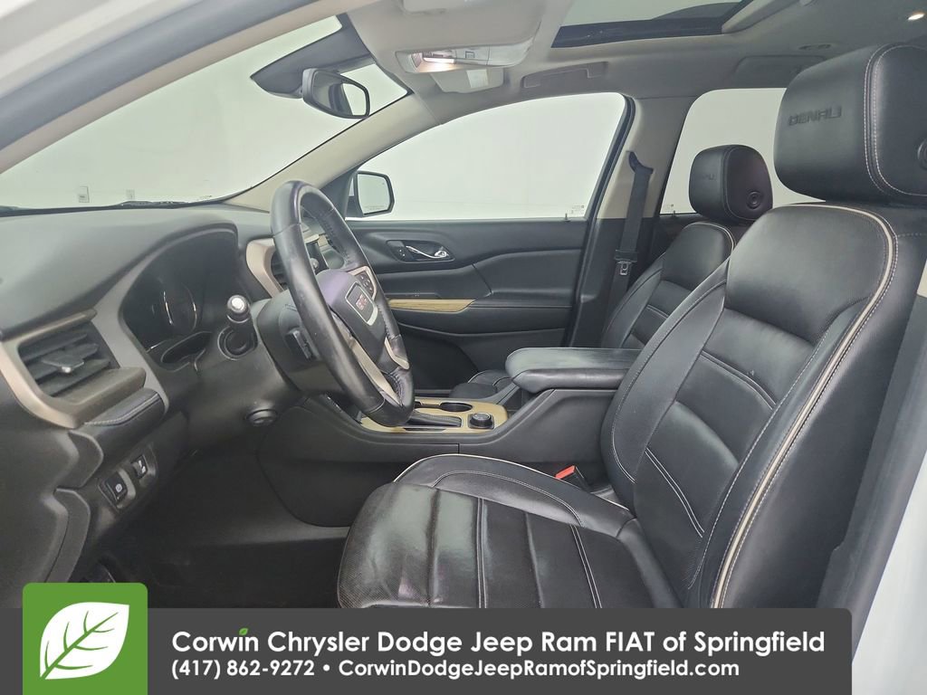 Used 2017 GMC Acadia Denali image 11