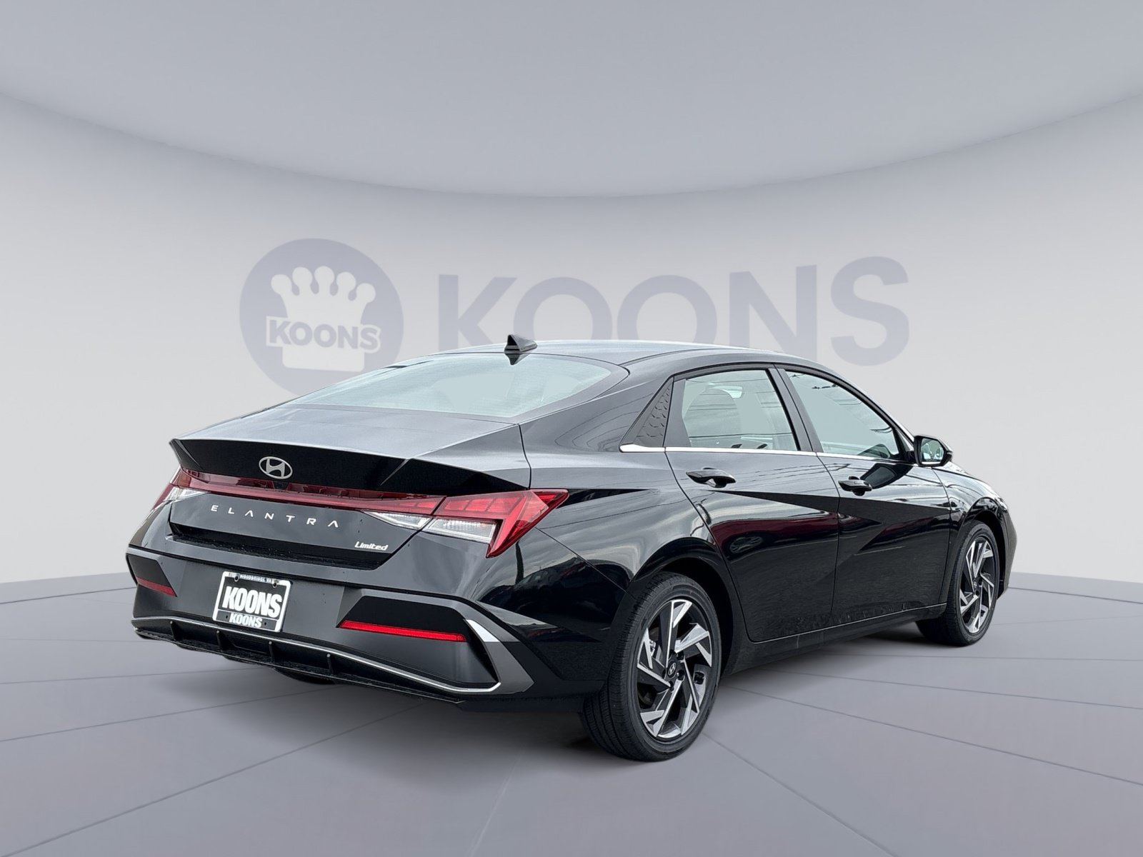 New 2026 Hyundai Elantra Limited FWD image 7