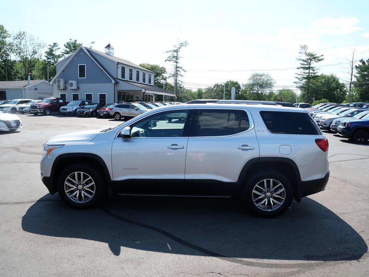 Used 2019 GMC Acadia SLE w/ GMC Pro Grade Package AWD/4WD image 7