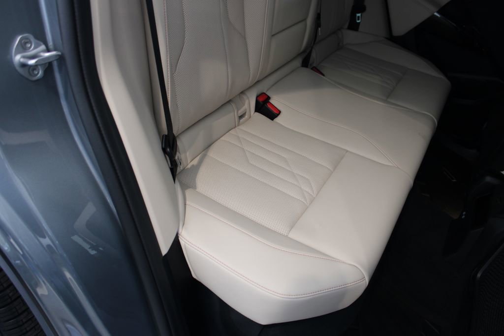 New 2026 BMW X3 xDrive30 w/ Premium Package AWD/4WD image 23