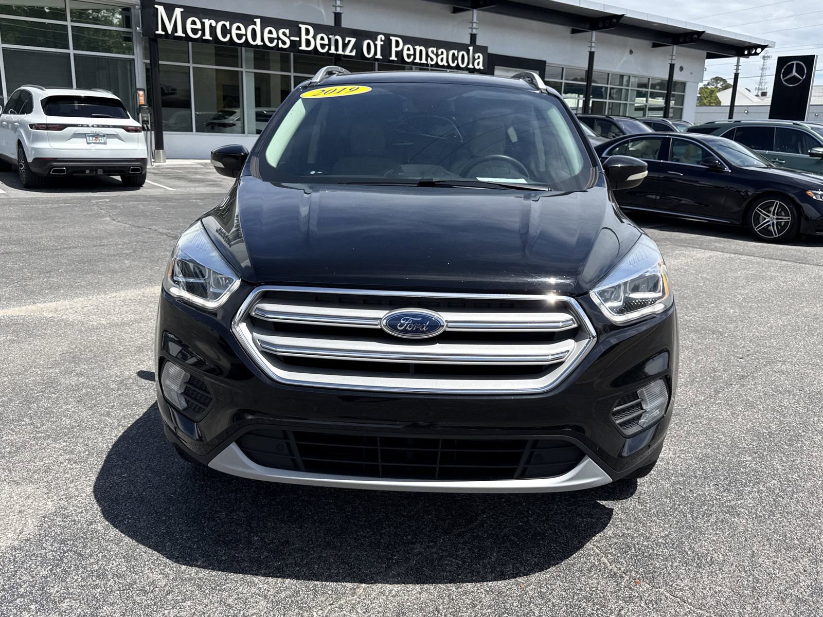 Used 2019 Ford Escape Titanium AWD/4WD image 8