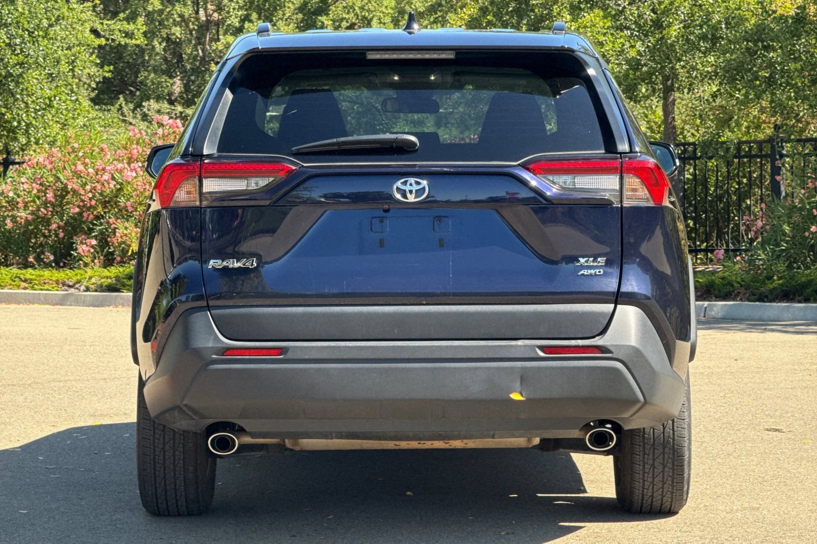 Certified 2025 Toyota RAV4 XLE AWD/4WD image 5