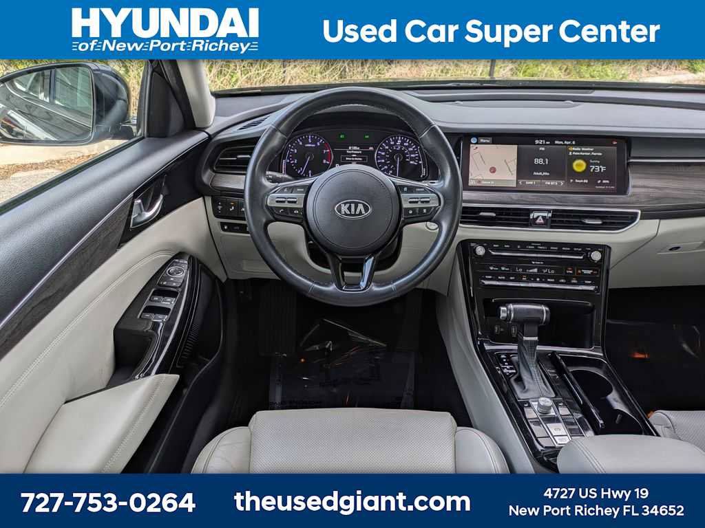 Used 2020 Kia Cadenza Technology image 17