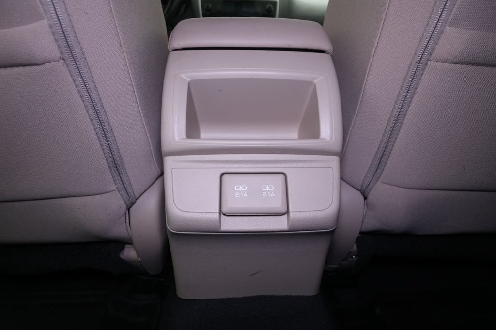 Used 2019 Subaru Outback 2.5i Premium AWD/4WD image 18