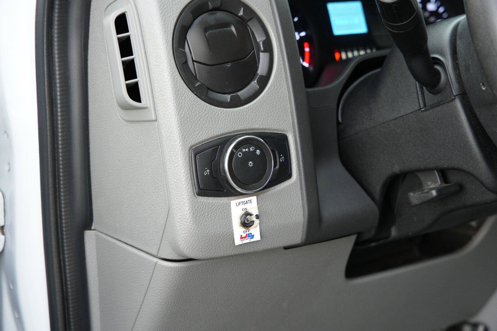 Used 2023 Ford E-350 and Econoline 350 Super Duty w/ Power Windows & Locks Group RWD image 35