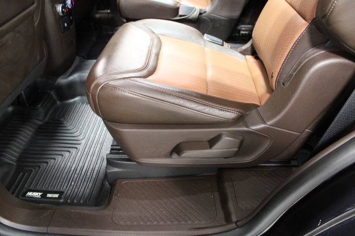 Used 2022 Ford Explorer King Ranch w/ Technology Package image 45