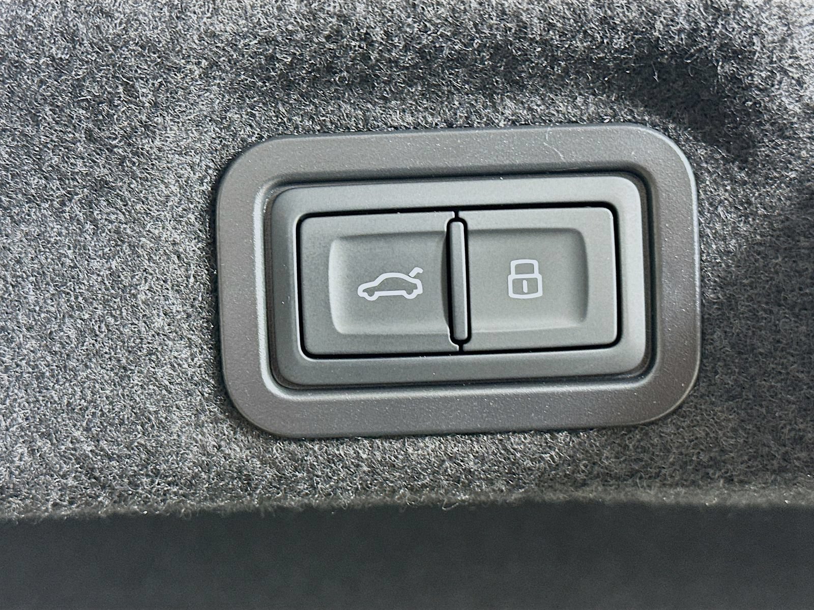 New 2026 Audi A6 Premium Plus AWD/4WD image 43