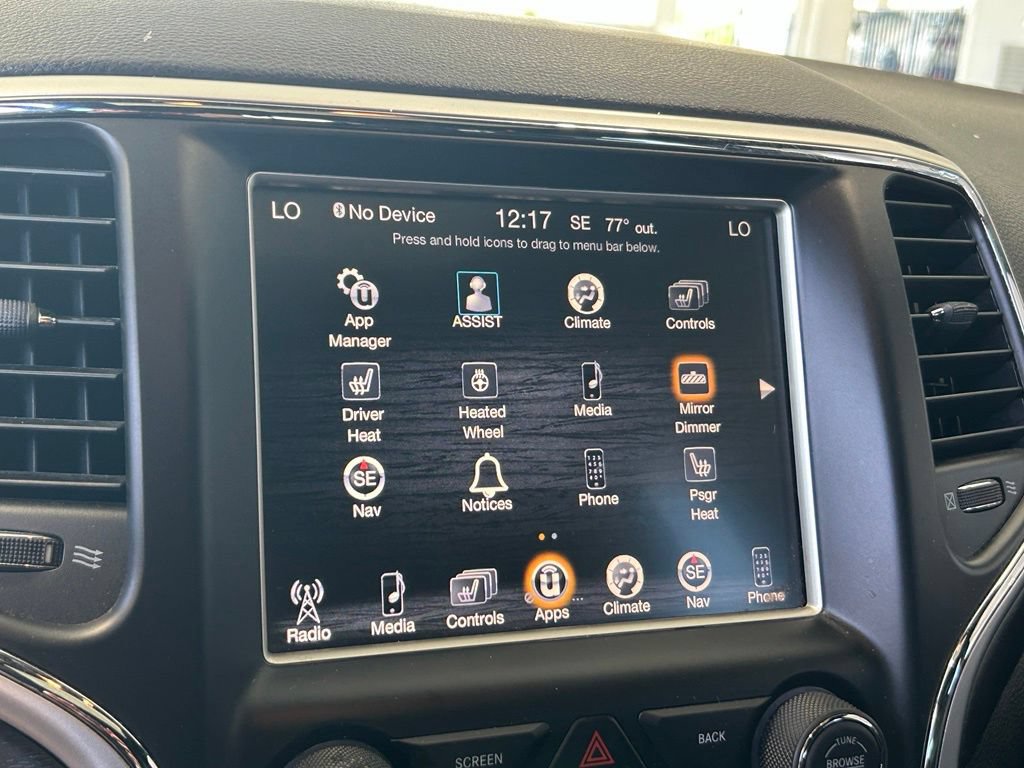 Used 2015 Jeep Grand Cherokee Altitude RWD image 12