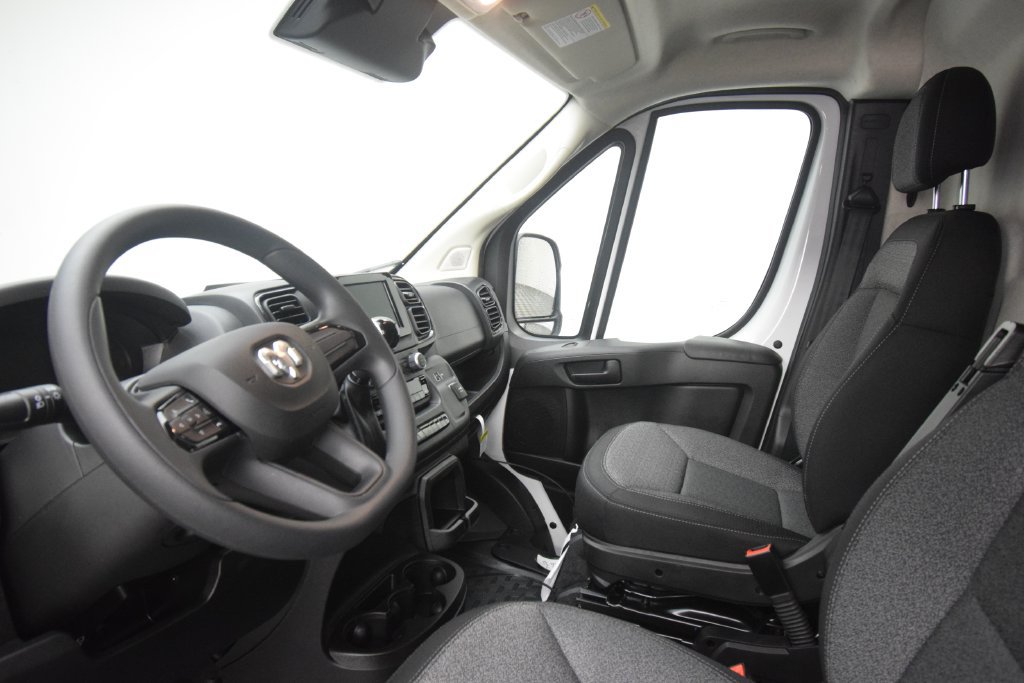 New 2026 RAM ProMaster 2500 FWD image 32