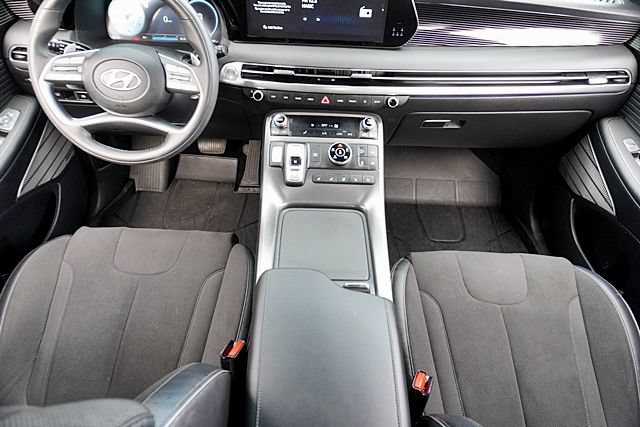Certified 2025 Hyundai Palisade Calligraphy AWD/4WD image 24