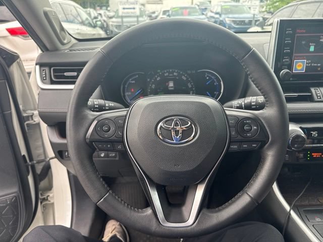Used 2020 Toyota RAV4 Limited w/ Limited Grade Weather Package AWD/4WD image 6