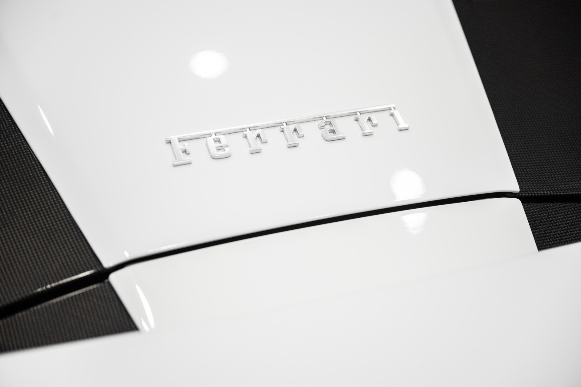 Used 2023 Ferrari F8 Tributo image 14