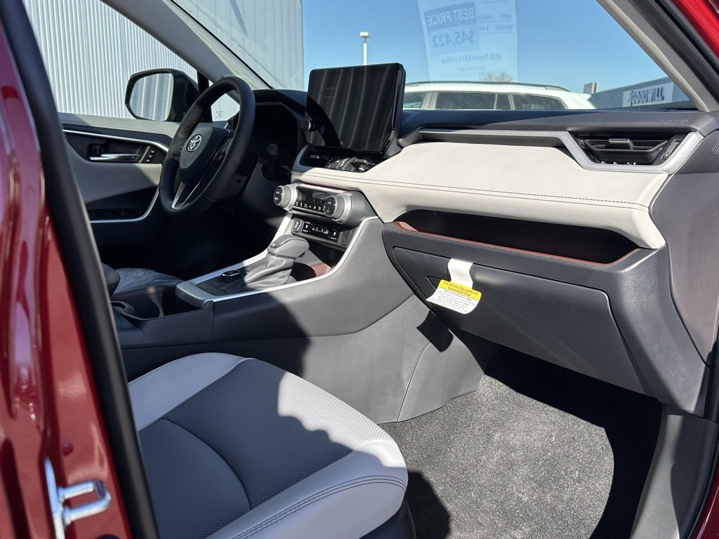 New 2025 Toyota RAV4 Limited image 20