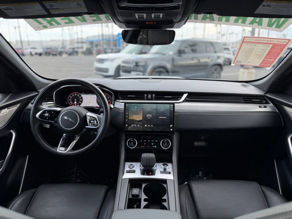 Used 2024 Jaguar F-PACE R-Dynamic S AWD/4WD image 12