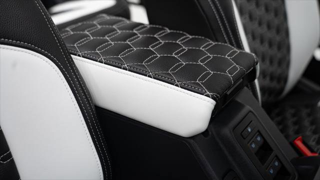 Used 2025 Ford Bronco 4-Door image 14