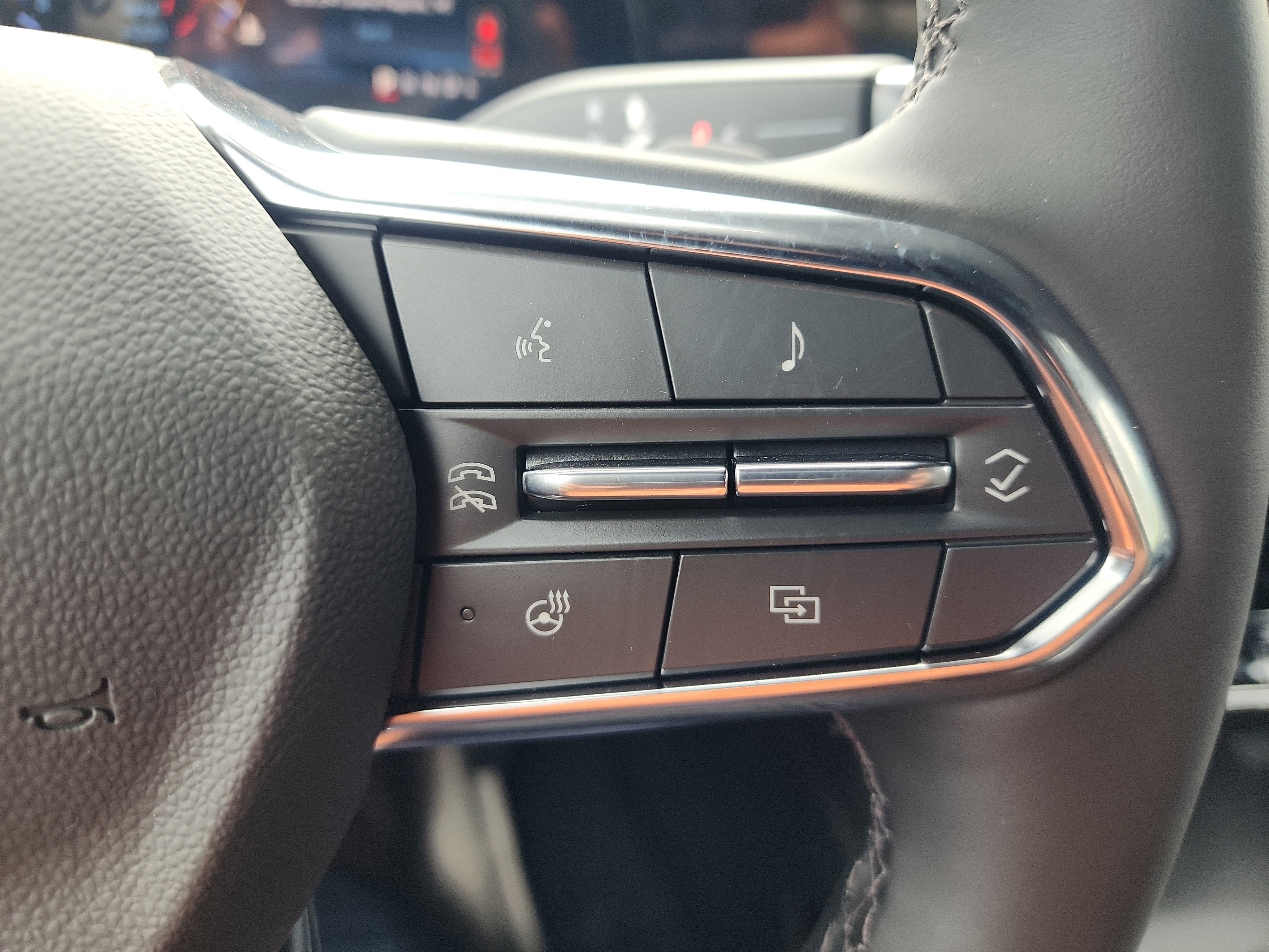 New 2025 Chevrolet Suburban Premier image 19