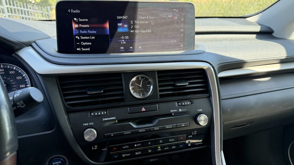 Used 2021 Lexus RX 450h AWD w/ Premium Package image 4