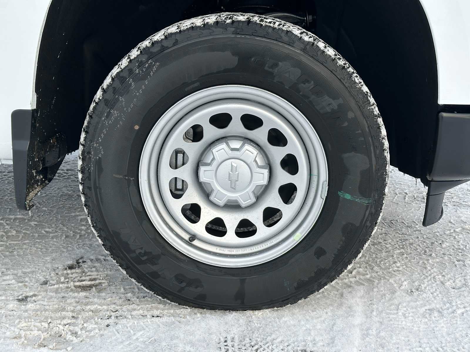 New 2026 Chevrolet Silverado 1500 W/T AWD/4WD image 9