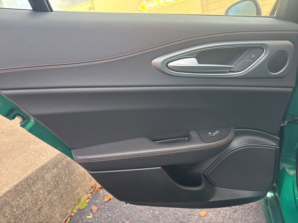 New 2025 Alfa Romeo Giulia AWD w/ Driving Assist Package image 17