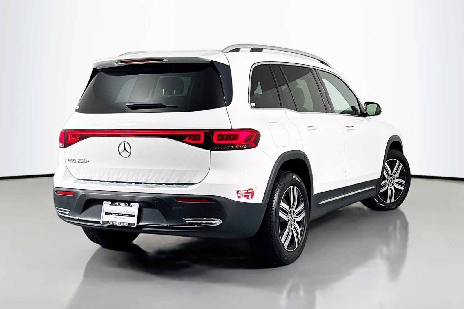 Certified 2023 Mercedes-Benz EQB 250+ image 12