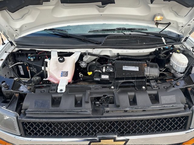 Used 2020 Chevrolet Express 2500 LT w/ LT Preferred Equipment Group image 6