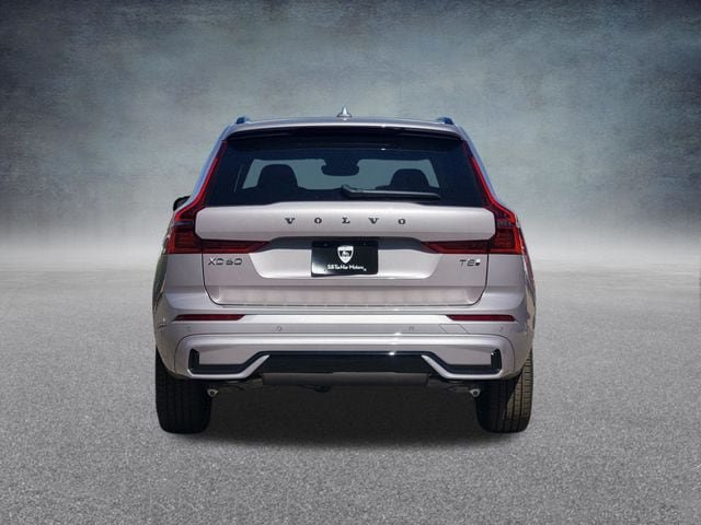 New 2026 Volvo XC60 T8 Plus w/ Climate Package PRO AWD/4WD image 6