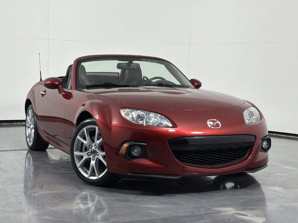 Used 2013 MAZDA MX-5 Miata Grand Touring RWD image 2