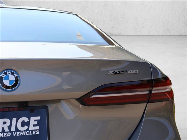 Used 2026 BMW i5 eDrive40 AWD/4WD image 8