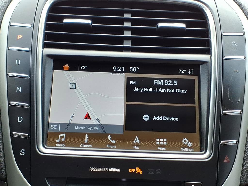 Used 2019 Lincoln Nautilus Select image 25