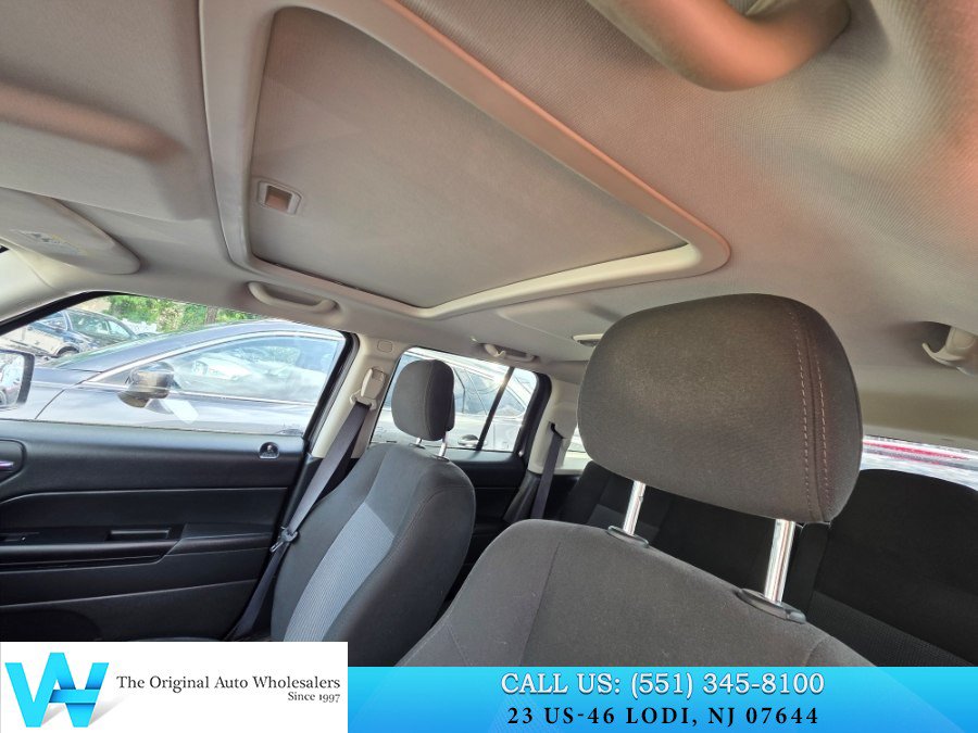 Used 2016 Jeep Patriot Latitude w/ Sun/Sound Group AWD/4WD image 13
