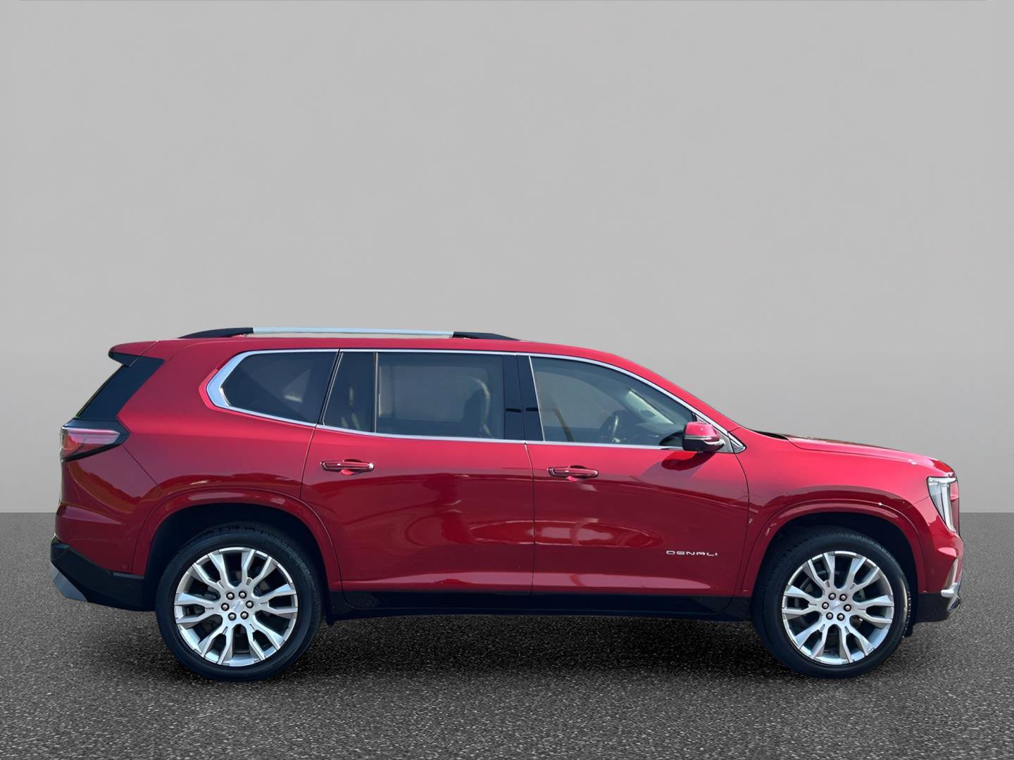 Certified 2025 GMC Acadia Denali w/ Super Cruise Package AWD/4WD image 4