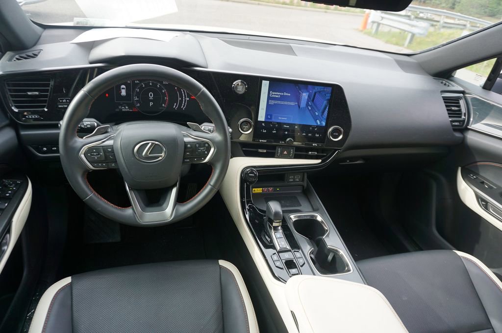 Used 2022 Lexus NX 350 AWD image 6