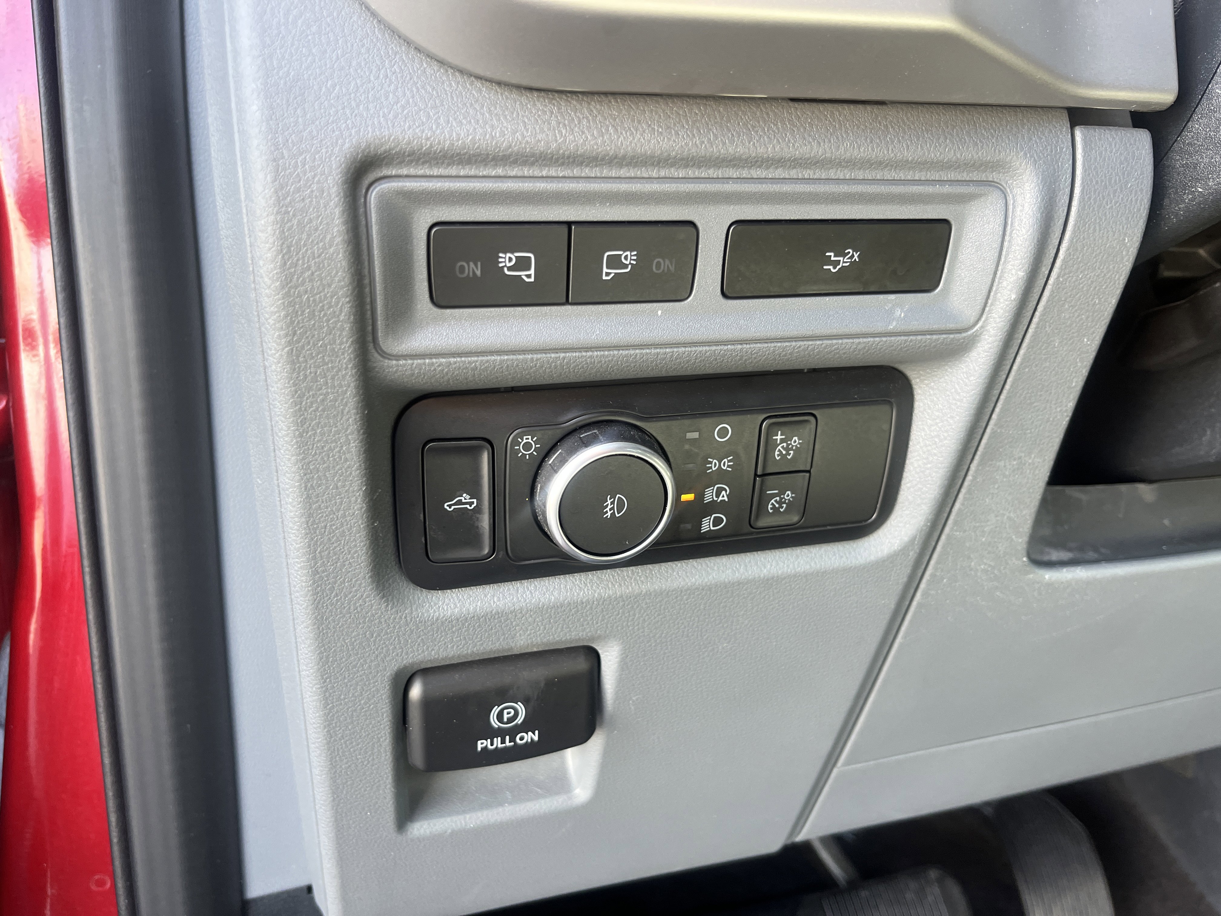 Used 2022 Ford F150 XLT w/ Equipment Group 302A High image 17