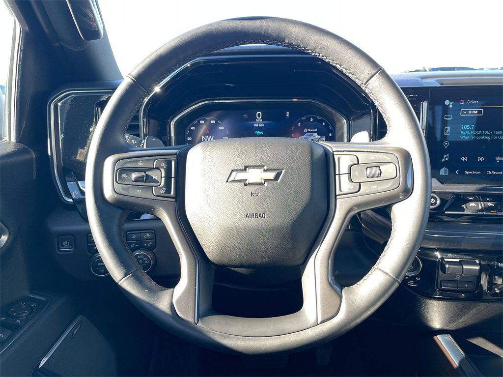 Used 2024 Chevrolet Silverado 1500 High Country w/ Technology Package image 16