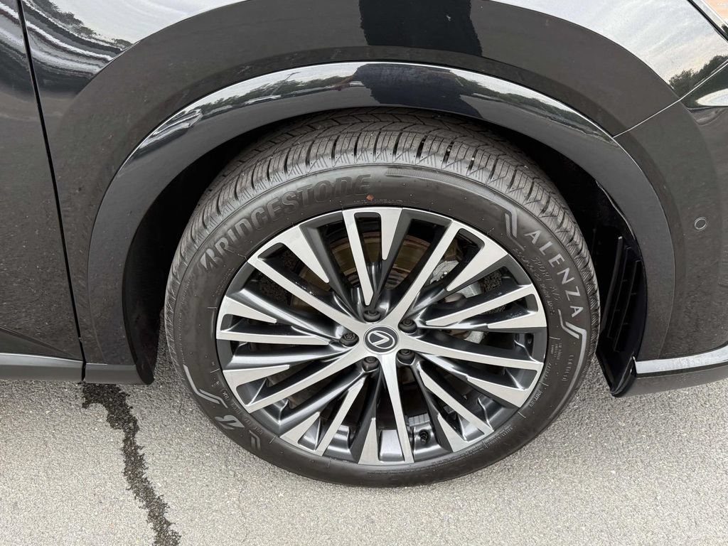 Used 2024 Lexus RX 350 Premium Plus w/ Convenience Package AWD/4WD image 7