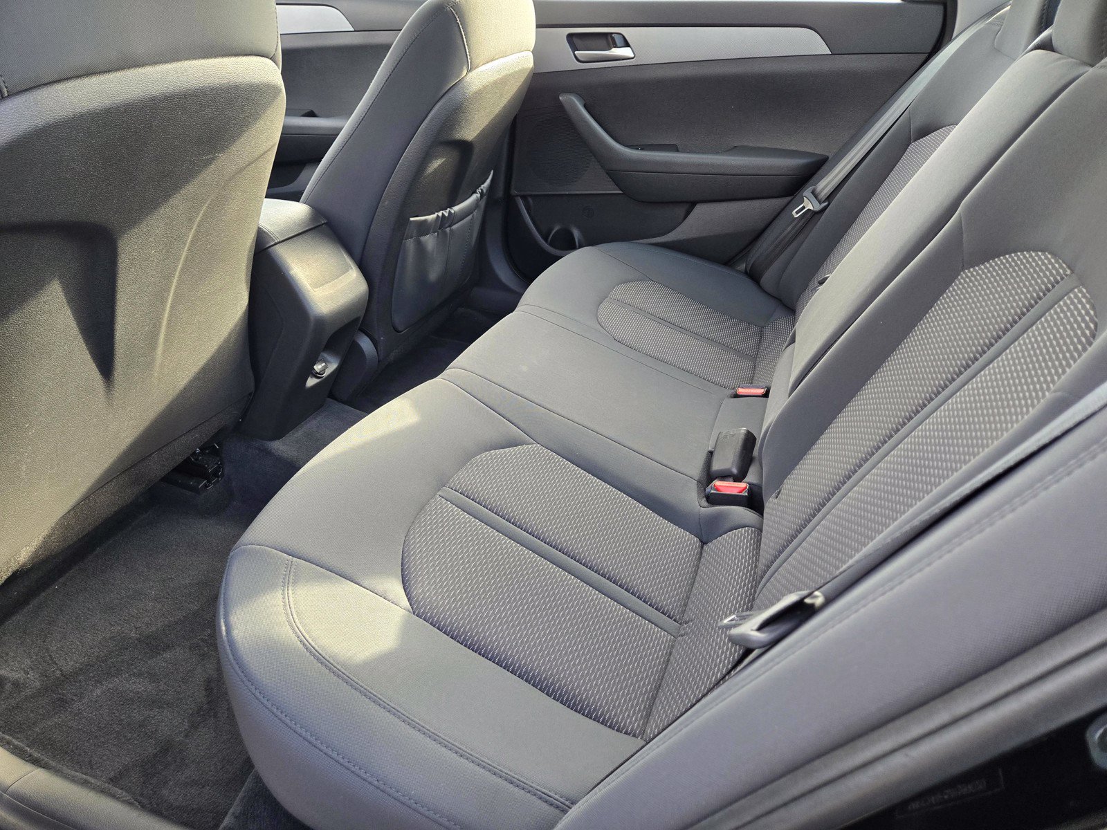 Used 2018 Hyundai Sonata SE FWD image 15