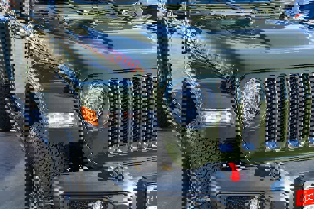 Used 2021 Jeep Wrangler Unlimited Rubicon image 4